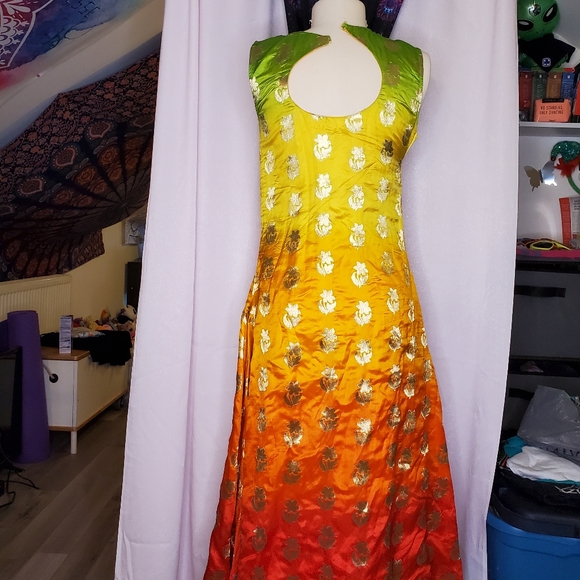 SOLD - Picture 3 of 3